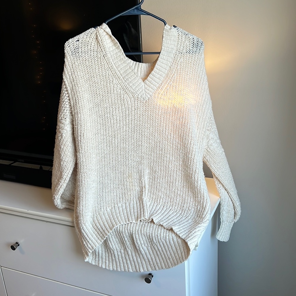 American eagle sweater